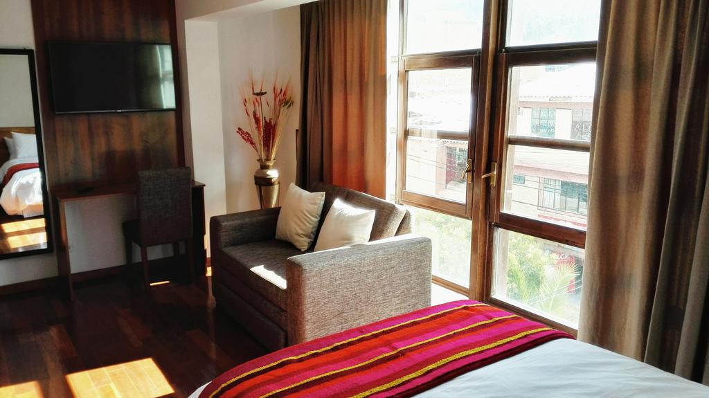 La Aurora Hotel Huaraz  Room photo
